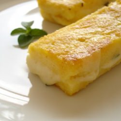 Grilled Cheese and Basil Polenta