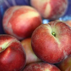 White Peach and Raspberry Pie