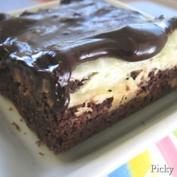 Peanut Butter Cheesecake Bars