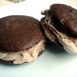 Chocolate Whoopies
