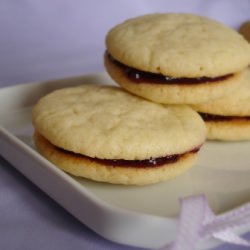 Jam Sandwich Cookies