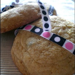 Moist Chocolate Chip Cookies