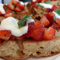 Breakfast Bruschetta