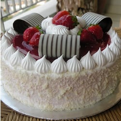 Strawberry Mousse Cake