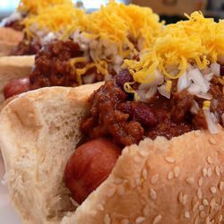 Chili-Cheese Dog