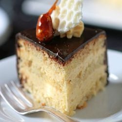 Cashew and Chocolate Cake