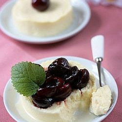Faisselle and Cherries