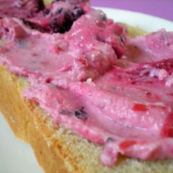 Mixed Berry Yogurt Cheese
