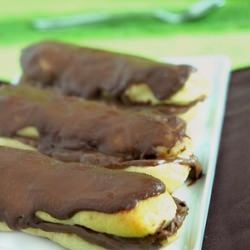 C’est Bon: Chocolate Eclairs