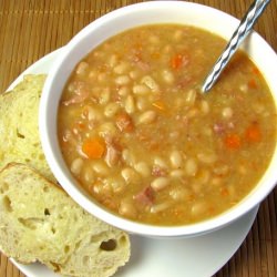 White Bean and Ham Soup