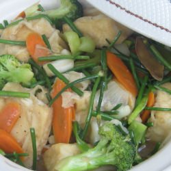 Tofu and Vegetables in Claypot