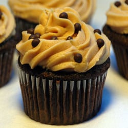 Candy Bar Cupcakes