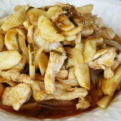 Tom Yam Chicken with Green Apple