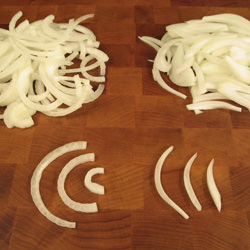 Onions: Slice Versus Julienne