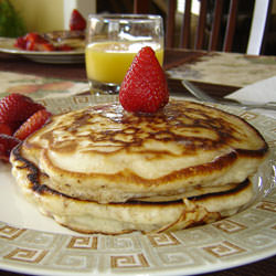 Tiganites: Greek Pancakes