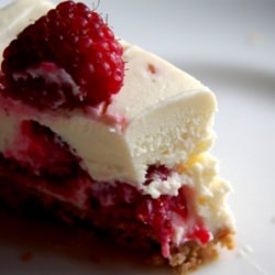 White Choc & Raspberry Cheesecake