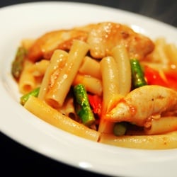 Penne/Ziti Con Pollo