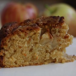 Vanilla Apple Cake