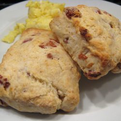 Biscuits with Bacon & Cheddar