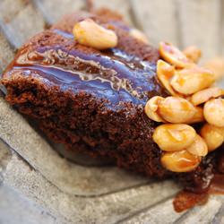 Caramel-Peanut-Topped Brownie Cake