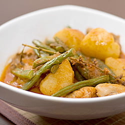 Curry Chicken with Potatoes