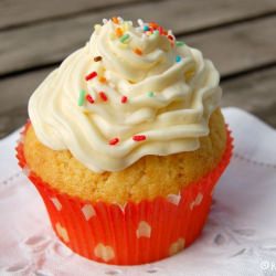 Vanilla & Lemon Cupcakes