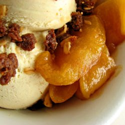 Apple Crisp Ice Cream