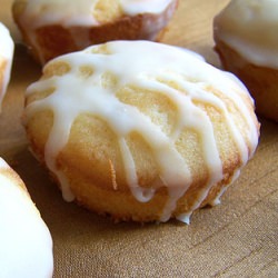 Glazed Lemon Cakes