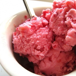 Raspberry Buttermilk Ice Cream