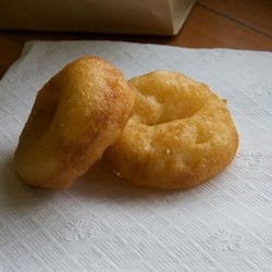 Daily Dozen Doughnut Company