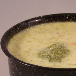 Souper Creamy Broccoli Soup