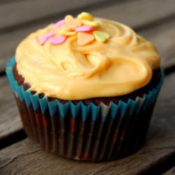 Dark Chocolate & PB Cupcakes
