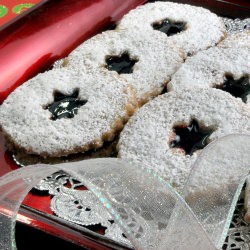Almond Black Cherry Shortbread