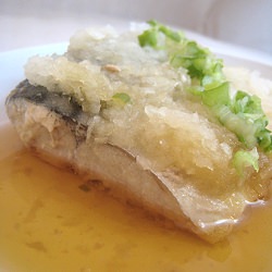 Simmered Saba Mackerel with Daikon