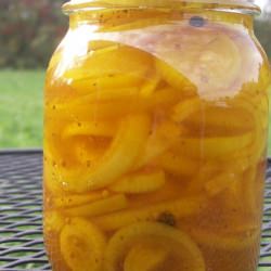 Golden Crunchy Pickled Onion Rings