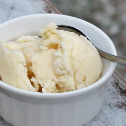 Homemade Vanilla Ice Cream