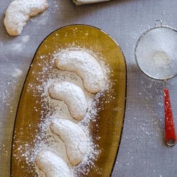 Kourabiethes