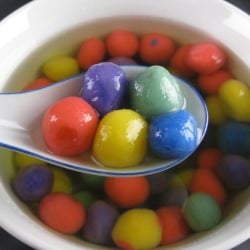 Dong Yuen (Glutinous Rice Dumpling)