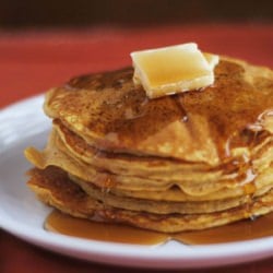 Copycat Pumpkin Pancakes