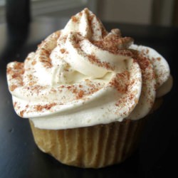 Vegan Snickerdoodle Cupcake