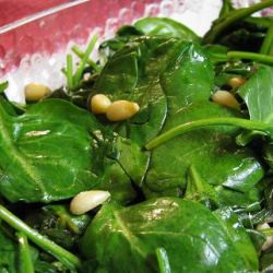 Spinach with Toasted Pine Nuts