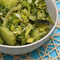 Green Salad with Pesto
