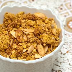 Acacia Honey and Almond Granola