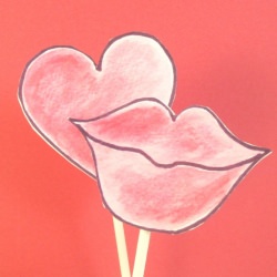 Valentine’s Day Cupcake Toppers