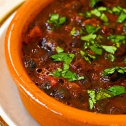 Crockpot Black Bean Chili with Lime