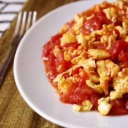 Scrambled Eggs with Tomatoes