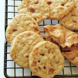 Peanut Brittle Cookies