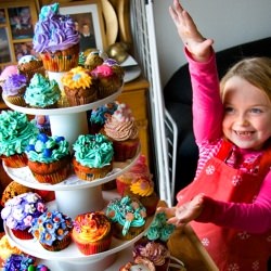 TA DAH! Cupcake Decorating Tips!