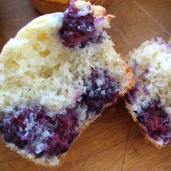 Blackberry Cake Mix Muffins