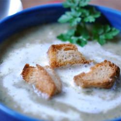 Stinging Nettle, Potato & Leek Soup